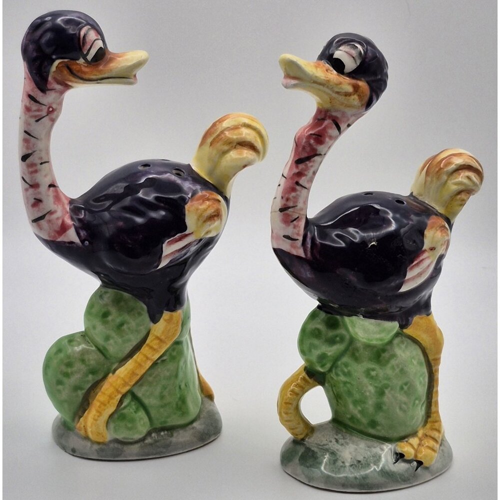 Vintage Anthropomorphic Silly Ostrich Salt & Pepper Shakers Japan Kitsch